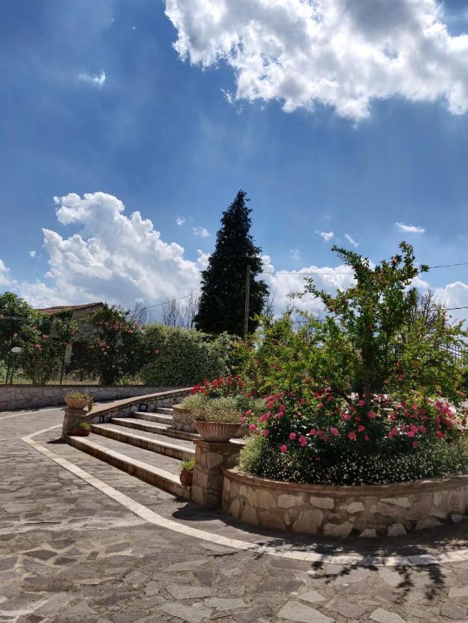 I Due Melograni Agriresort Tarano 外观 照片