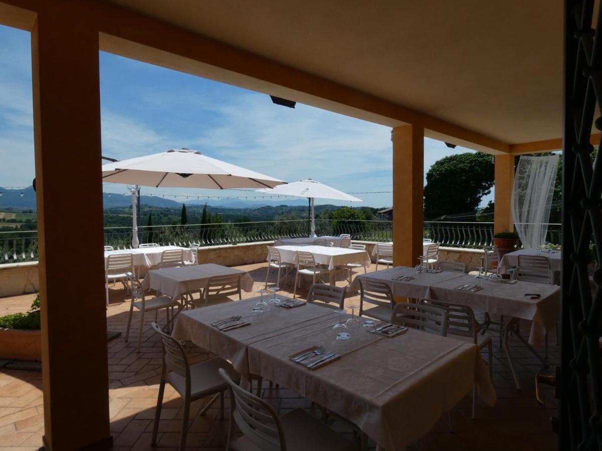 I Due Melograni Agriresort Tarano 外观 照片