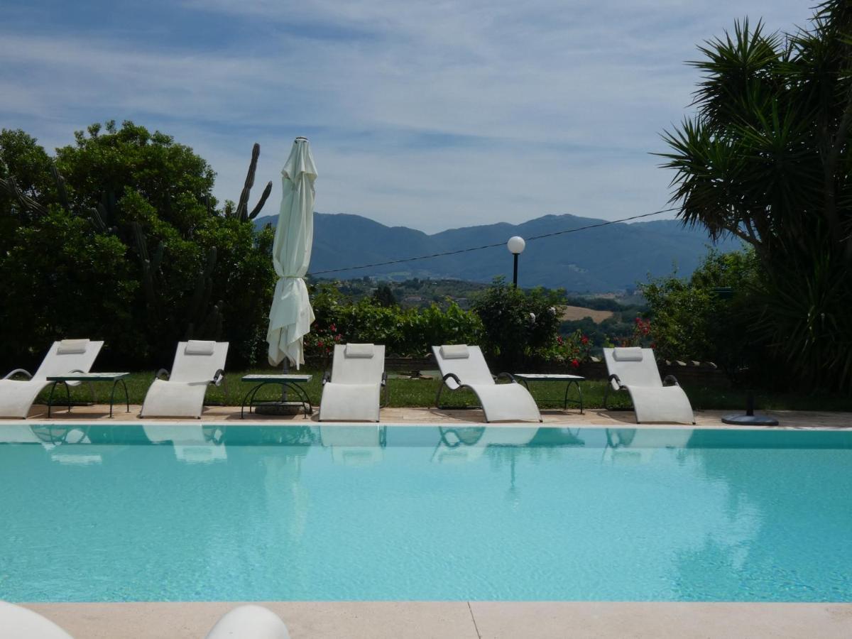 I Due Melograni Agriresort Tarano 外观 照片
