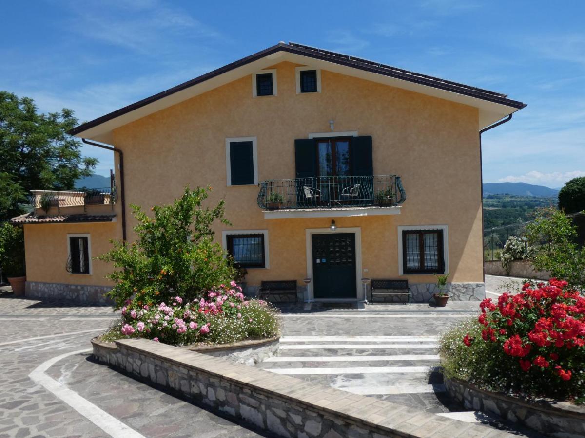 I Due Melograni Agriresort Tarano 外观 照片