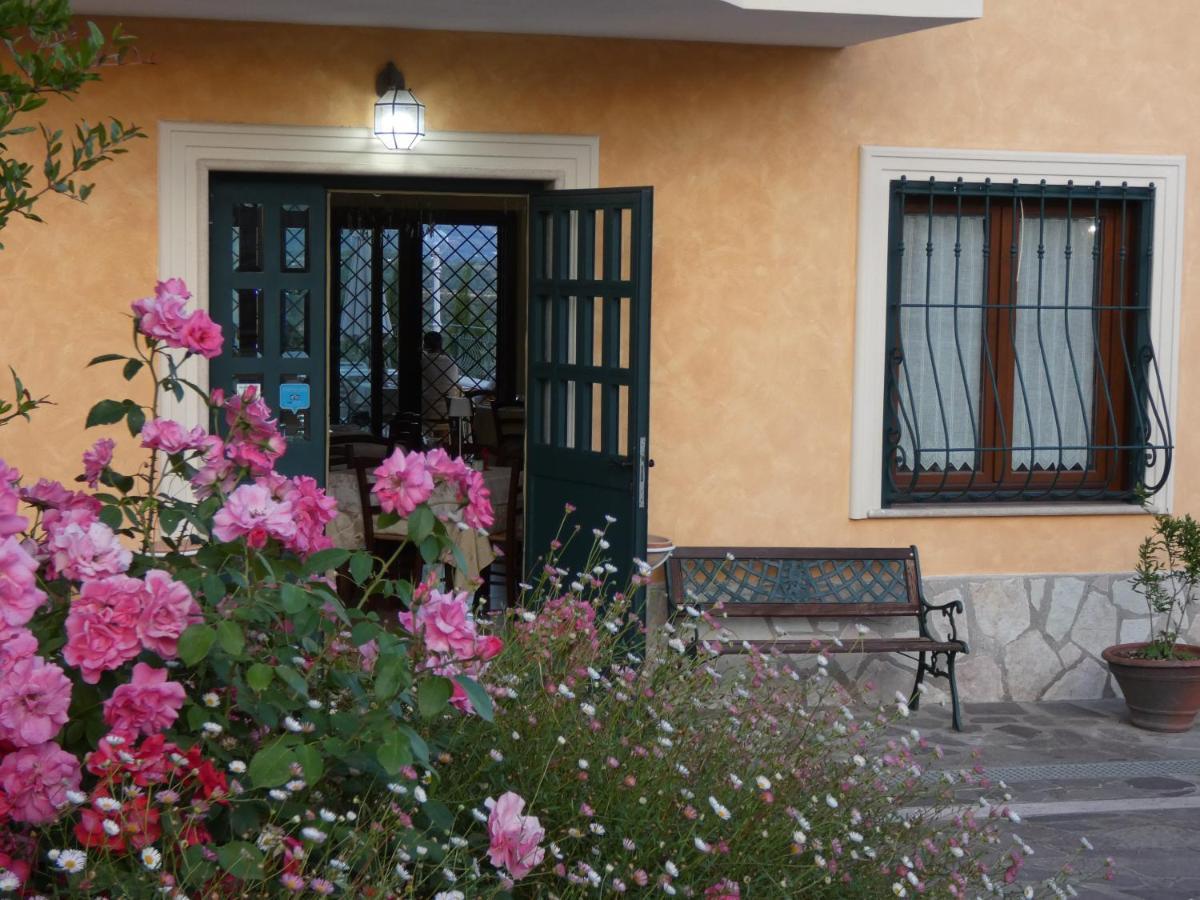 I Due Melograni Agriresort Tarano 外观 照片