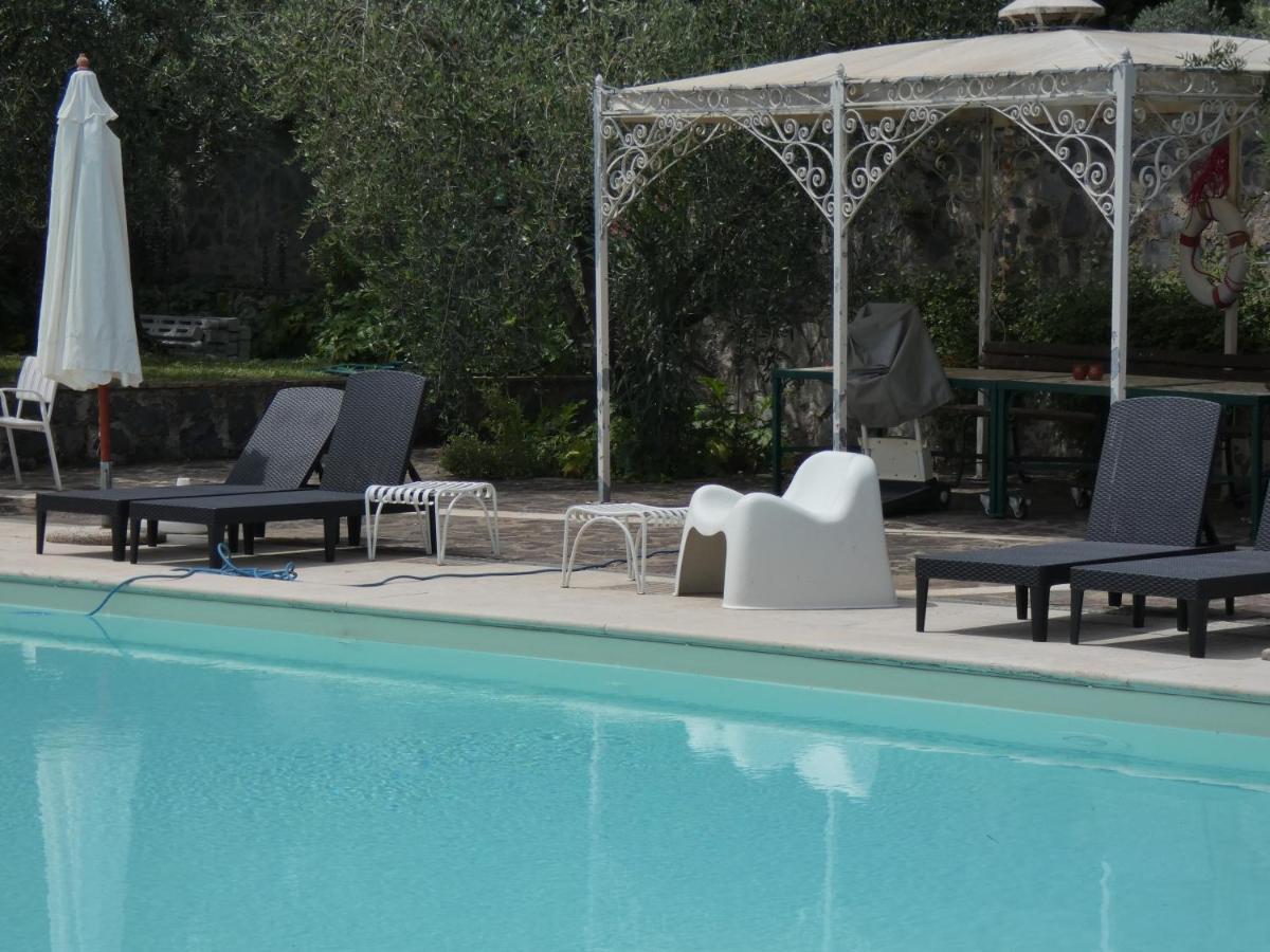 I Due Melograni Agriresort Tarano 外观 照片
